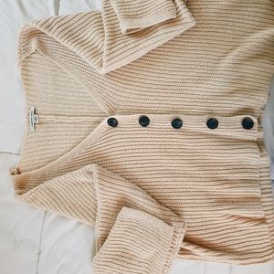 AMERICAN EAGLE SWEATER